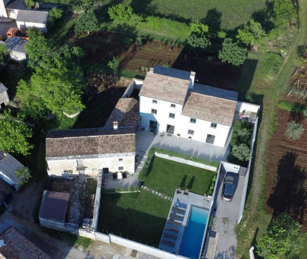 Br Villas By Rent Istria Radetići 外观 照片
